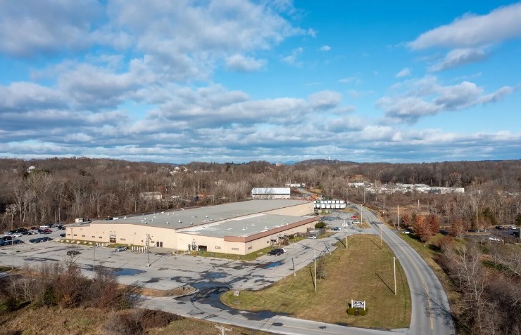 Poughkeepsie, NY - Industrial / Office Complex
